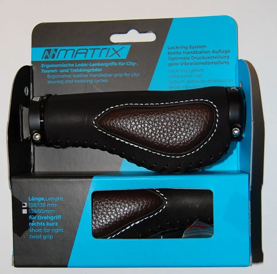 Matrix Lenkergriff G16 Ergo Leder schwarz/braun 135/135 Matrix Lenkergriff G16 Ergo Leder schwarz/braun 135/135