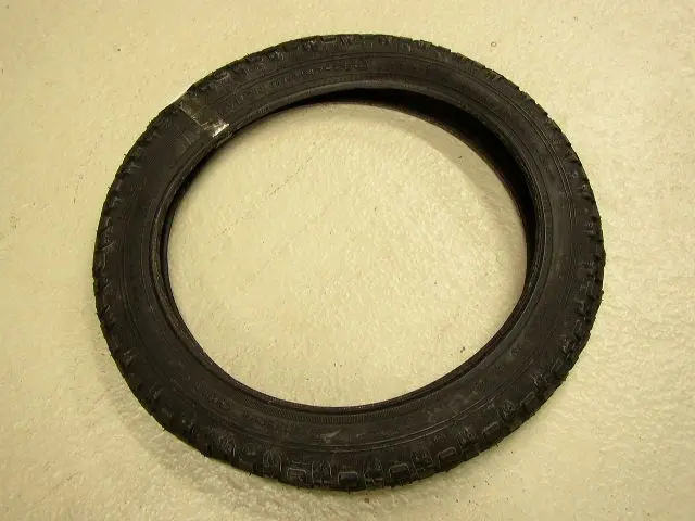 Fahrradreifen 14x1,75 Zoll 47-254 schwarz Cheng Shin Fahrradreifen 14x1,75 Zoll 47-254 schwarz Cheng Shin