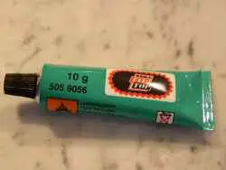 REMA TIP TOP Vulkanisierflüssigkeit Tube 10 Gramm REMA TIP TOP Vulkanisierflüssigkeit Tube 10 Gramm