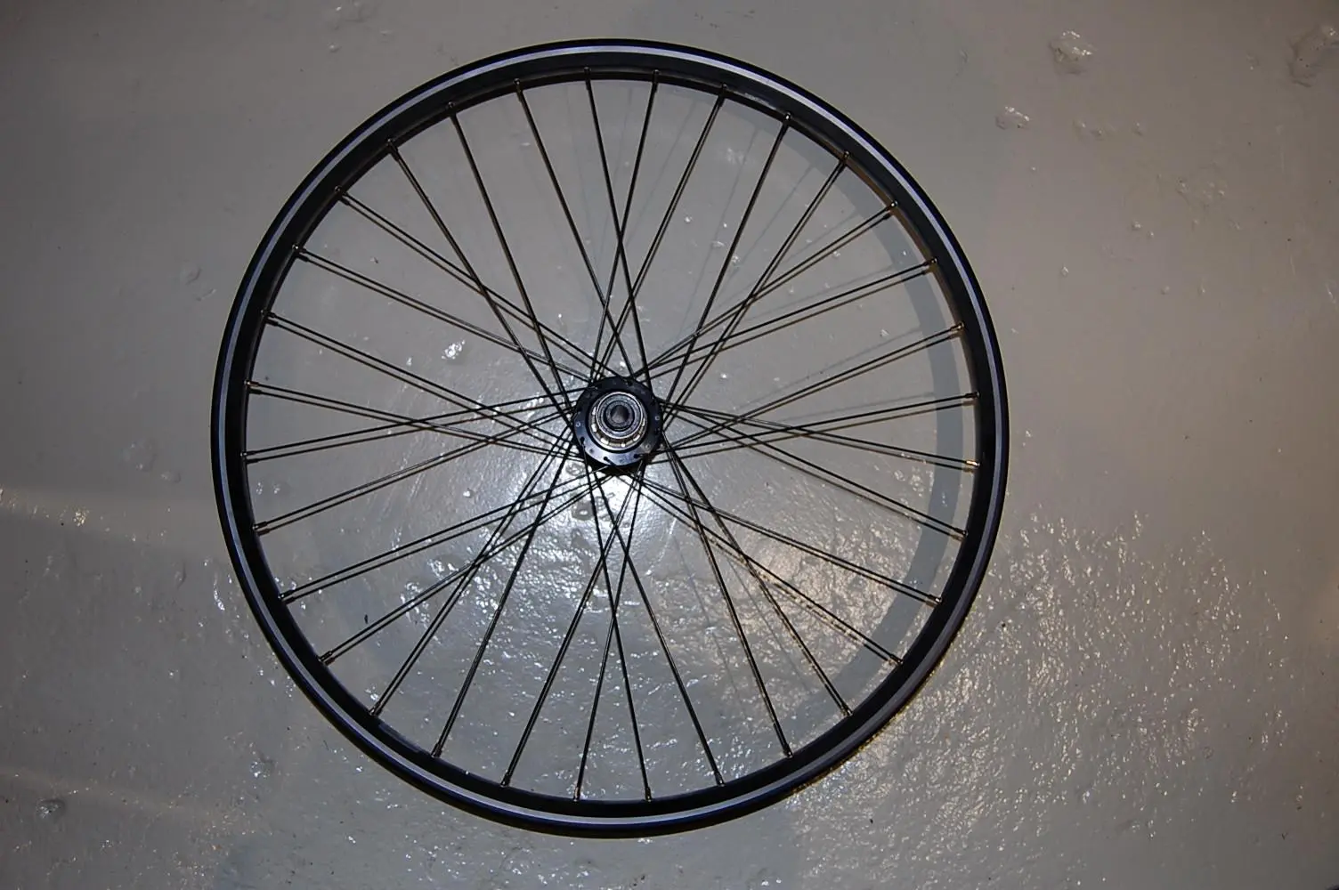 Hinterrad Ryde Taurus 21 schwarz 21-584 mit Contec Nabe 8-10-fach 12 mm Steckachse